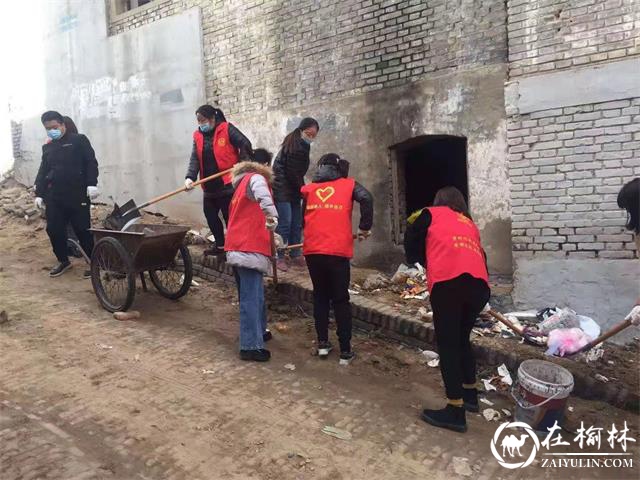 驼峰办长虹路社区开展“学雷锋纪念日”志愿服务活动