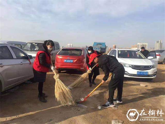 驼峰办长虹路社区开展“学雷锋纪念日”志愿服务活动