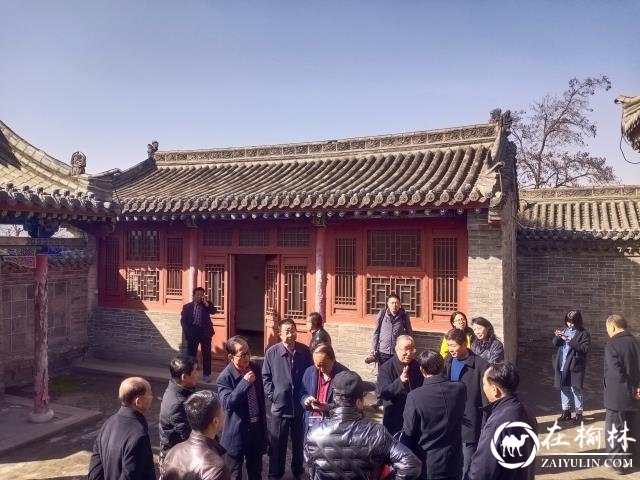 “寻找府谷记忆 领略府州风采”—府谷县作协文学二部开展特色采风活动