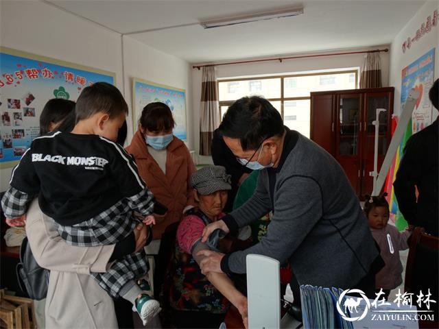 靖边：“科技之春”送科普、送健康进社区