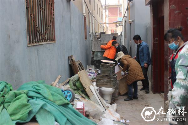 新明楼街道办定慧寺社区：巩固“国卫” 我们在行动