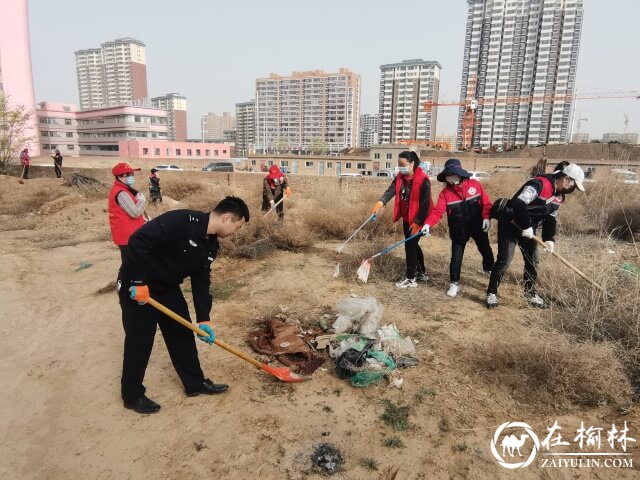 望湖路社区响应国卫复审号召，开展环境卫生大整治工作