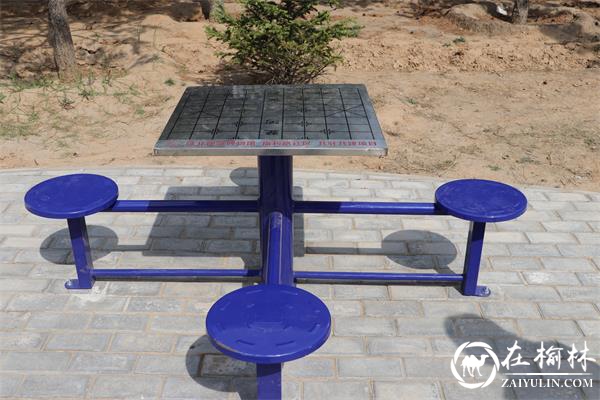 榆阳区金沙办福利路社区开展“我为群众办实事”实践活动