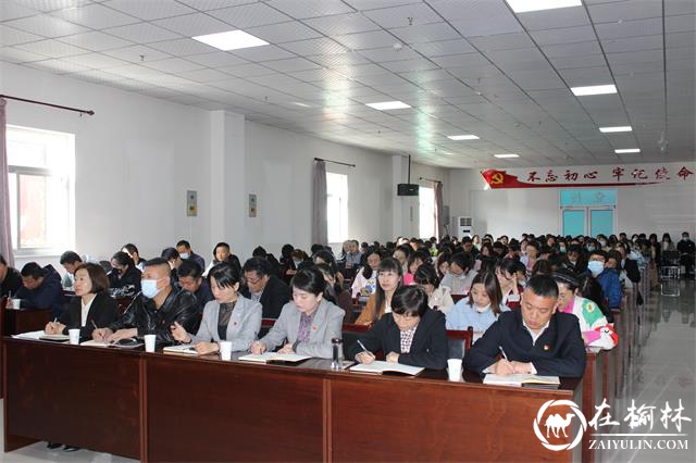 榆阳区委党校老师走进崇文路街道讲党史