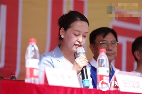 子长市首届幼儿武术千人展演在秀延初级中学隆重举行