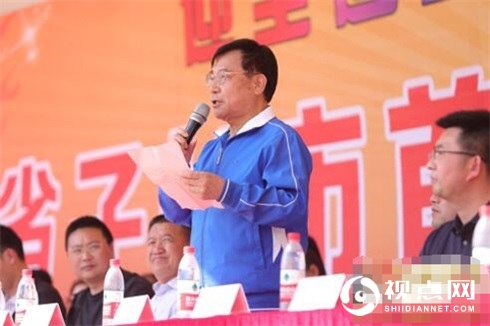 子长市首届幼儿武术千人展演在秀延初级中学隆重举行