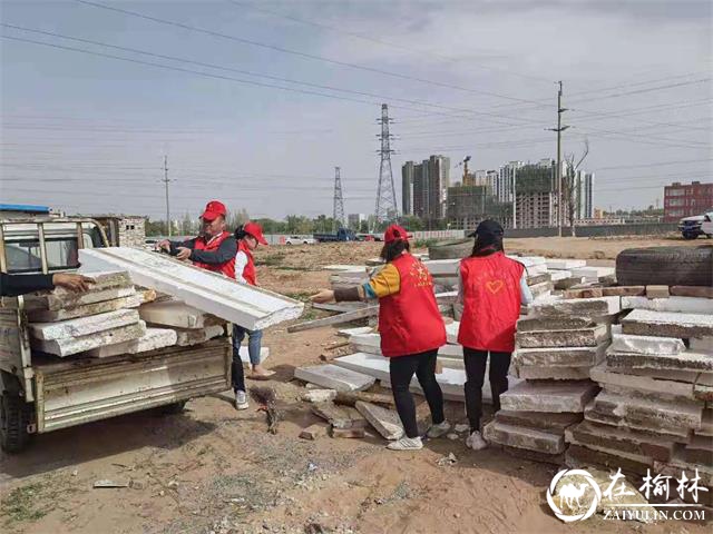 榆阳区崇文办寨城庄社区：闲土地“变身”小景观  带动社区“颜值”大提升