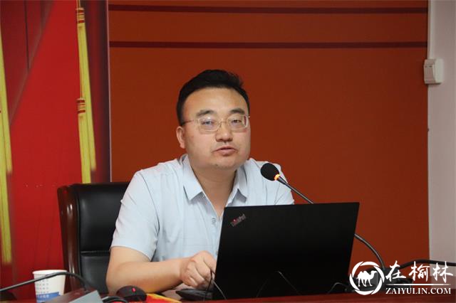 榆阳区明珠路街道举行第一期“学习身边榜样”先进事迹报告会