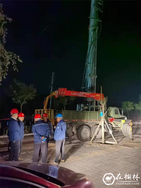 夜幕下的地电人——神木市大保当供电所受损线路抢修纪实