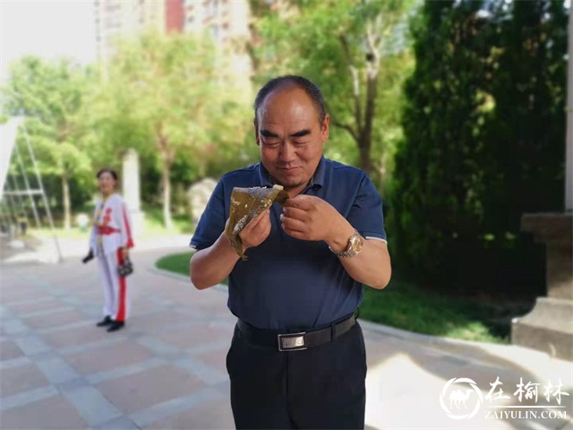 榆阳区桃李路社区开展“粽叶飘香迎端午，浓情邻里颂党恩”主题活动