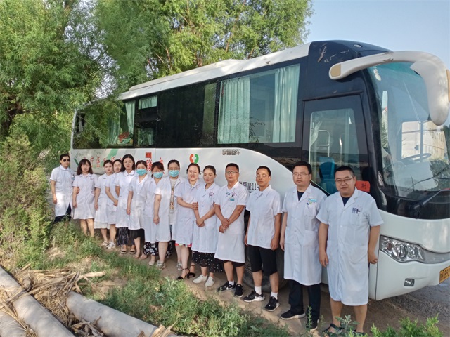 “学党史办实事”庆祝建党100周年，米脂县医院开展送医下乡义诊活动