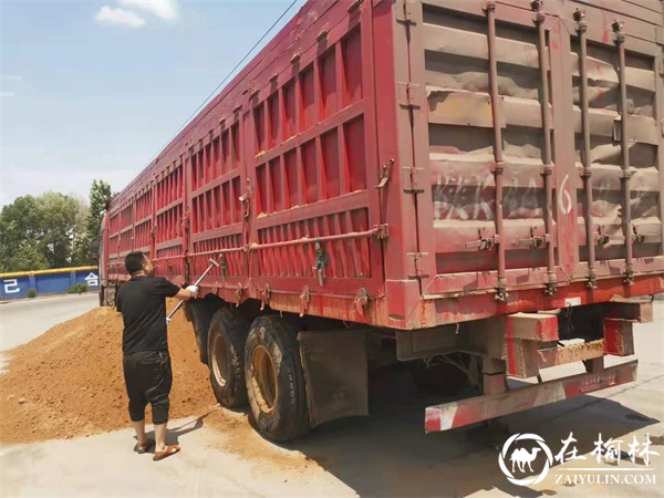 榆林市公路局古城滩超限检测站二季度路警联合执法整治成效显著