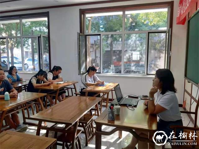 我为群众办实事|鼓楼街道普惠泉社区开展健康知识讲座