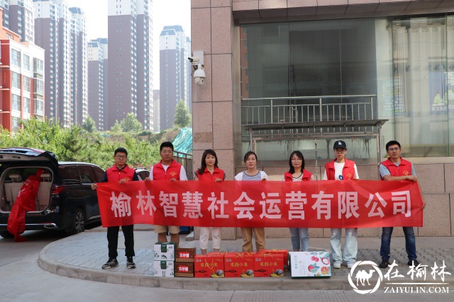 金沙路街道福利路社区开展“八一”走访慰问活动