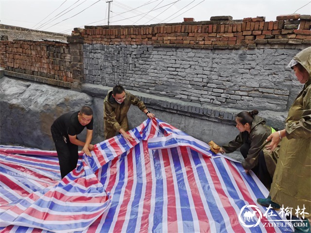 榆阳区鼓楼街道办普惠泉社区：防汛救灾，我们风雨同行