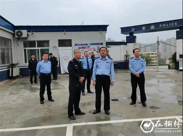吴亮到基层派出所督导检查国庆安保维稳工作