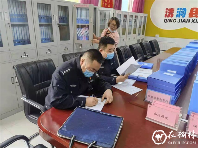 清涧县公安局治安大队开展校园安全检查
