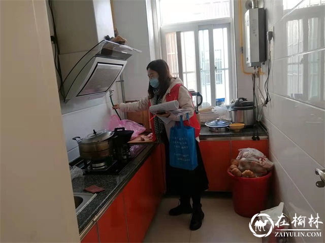 金沙路街道福利路社区积极开展燃气安全隐患排查和安全用气知识宣传