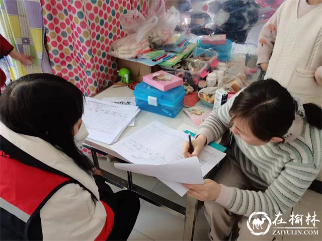 榆阳区驼峰路街道开展“敲门行动”：严守岁末年初“安全关”