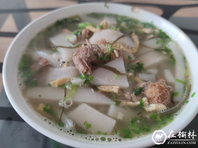 糁子粉汤，一些普通的食材被榆林人吃出了新花样