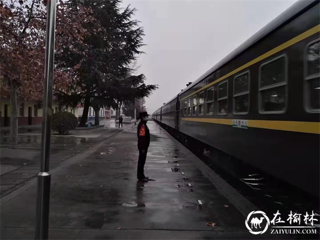 蒲城站派出所李宇清：90后警花”的第一个春运