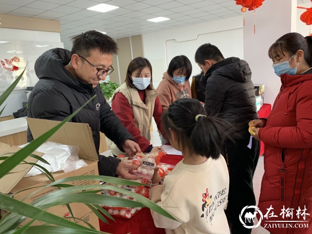 闹元宵，猜灯谜——长城路街道滨河路社区开展元宵节猜灯谜活动