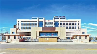 陕建九建集团承建靖边县中医医院迁建项目综合医疗楼工程。