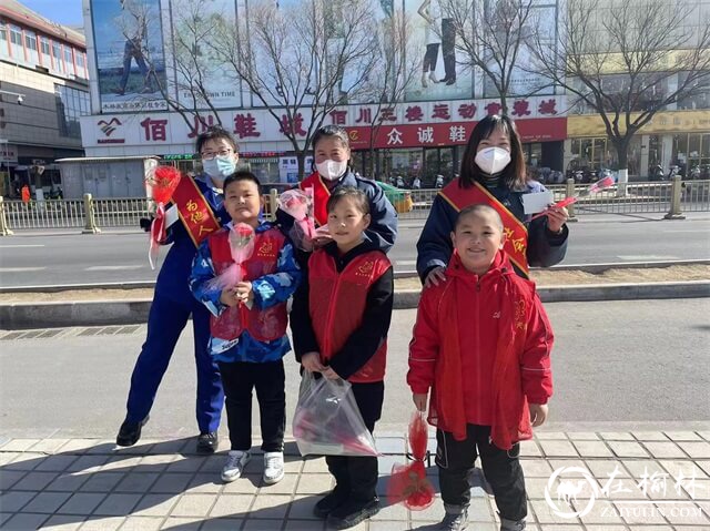 榆林春苗青少年服务中心：送你一朵小红花，致敬最可爱的人