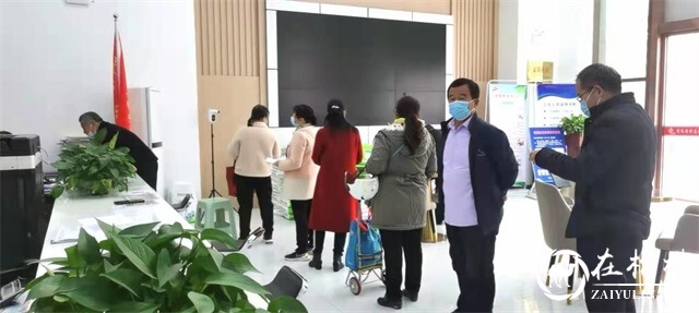 生活需要加“碘”盐 ——明珠路街道裕华路社区扎实开展碘盐发放工作