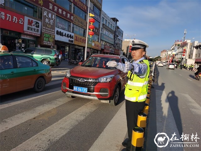 交警的一天——记靖边县公安局交警大队城区二中队值班疏通保畅记