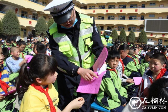 春意盎然 万物复苏 交通安全宣传在靖边“遍地开花”