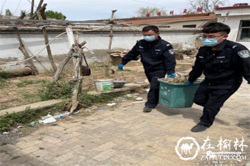 靖边公安镇靖派出所为群众办实事、办好事