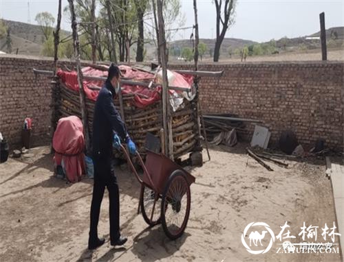 靖边公安镇靖派出所为群众办实事、办好事