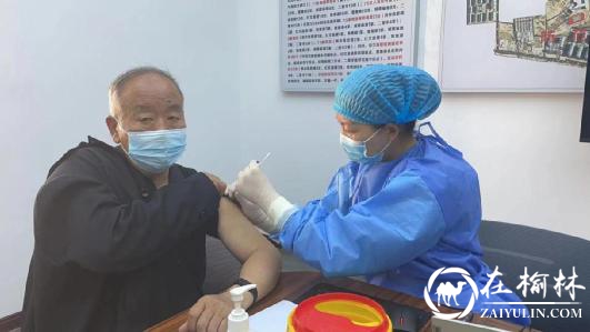 再动员！再宣传！再接种！鼓楼街道持续攻坚60岁以上老年人疫苗接种工作