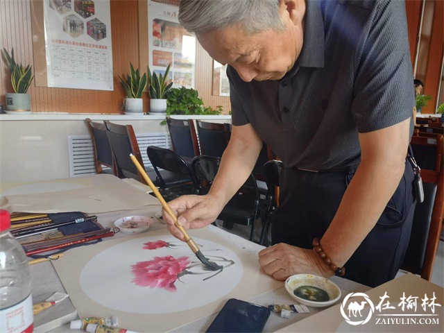 榆阳区沙河路街道榆康社区举办书画交流活动