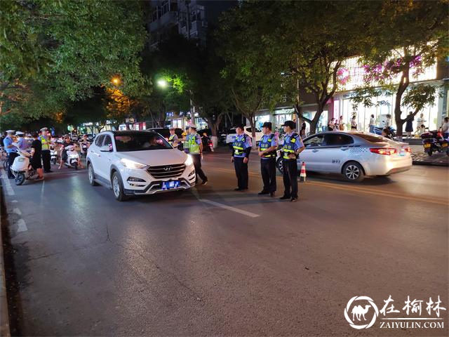 绥德公安强化推进夏季治安打击整治“百日行动”