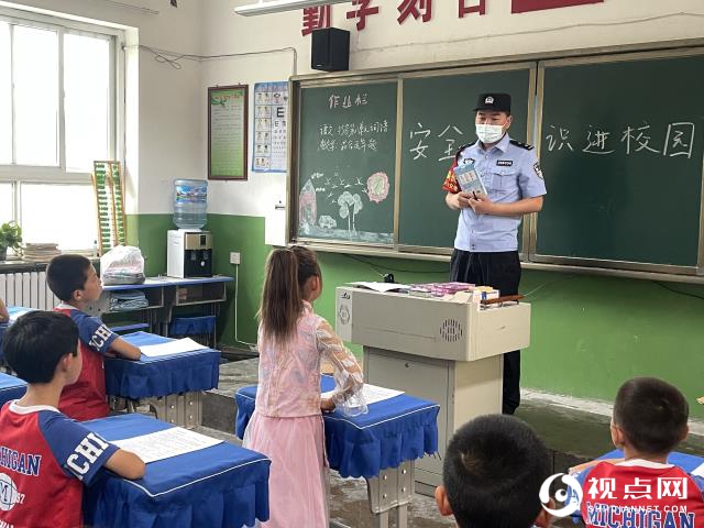 甘泉北站派出所:宣讲铁路安全知识 保障暑期线路平安