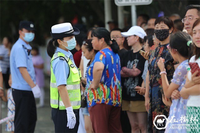 绥德县公安局圆满完成省十七运火炬传递绥德站安保任务
