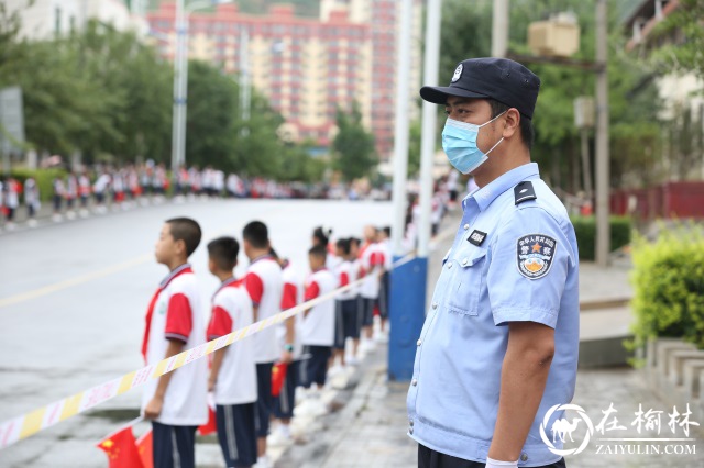绥德县公安局圆满完成省十七运火炬传递绥德站安保任务