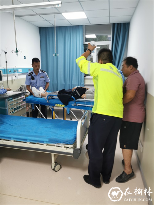 争分夺秒！靖边公安交警警车开道护送病人紧急就医