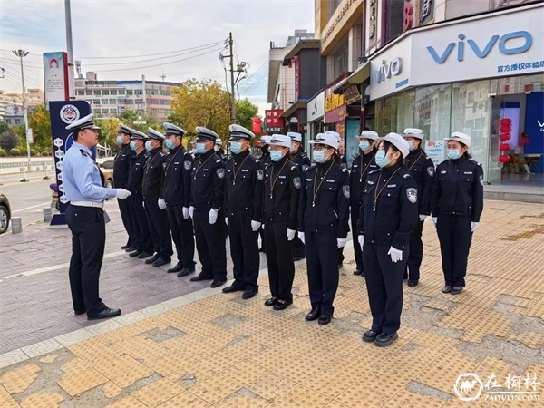 靖边交警开展业务培训深入推进队伍执法规范化建设