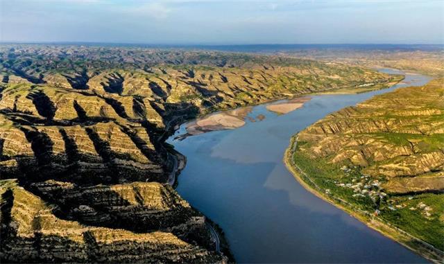 榆林：推动黄河流域生态保护和高质量发展迈出新步伐