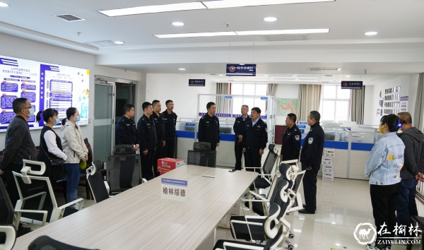 谢斌慰问指导疫情防控工作