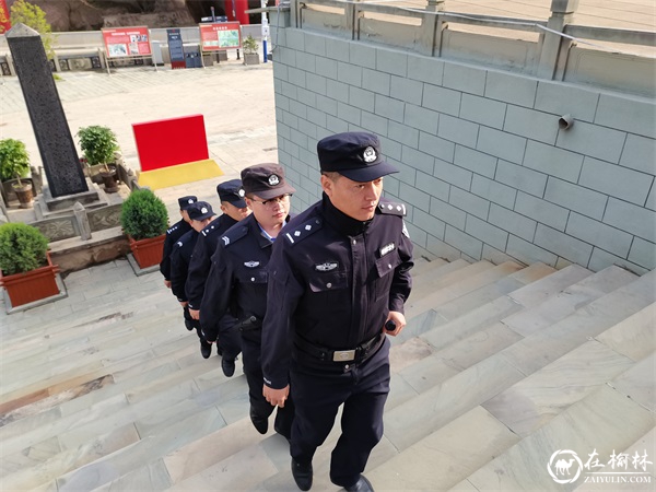 国庆景中“警”——绥德郝家桥警务室的一天