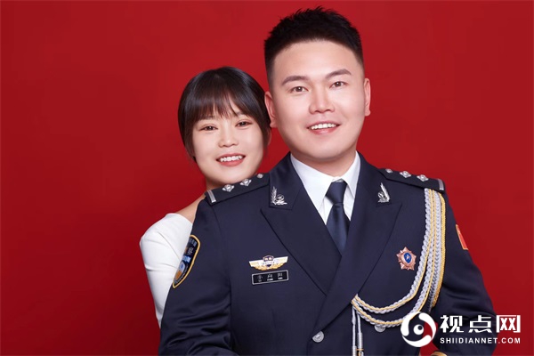 喜迎二十大 忠诚保平安 | 新婚铁警坚守安保最前线