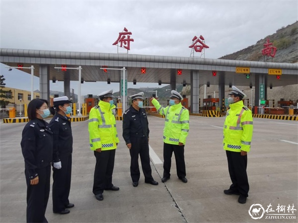 榆林市公安局交警支队党委委员、高交支队长鱼建新督导检查榆神大队近期重点工作