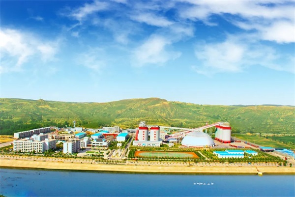 石窑店矿业公司喜获“榆林市级文明单位标兵”荣誉称号