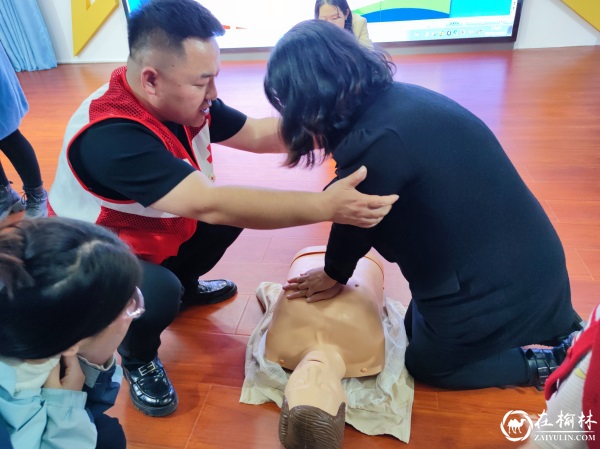 米脂县第三幼儿园：普及急救知识从娃娃抓起