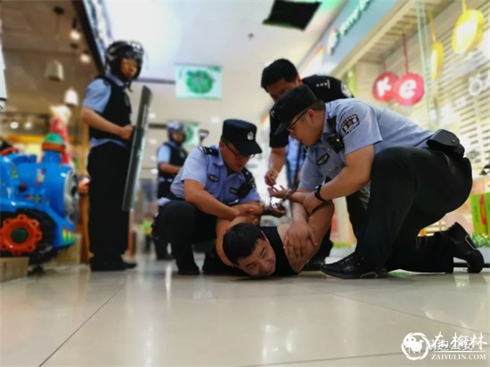 平安建设 | 靖边公安：朝暮轮转，守护万家灯火！