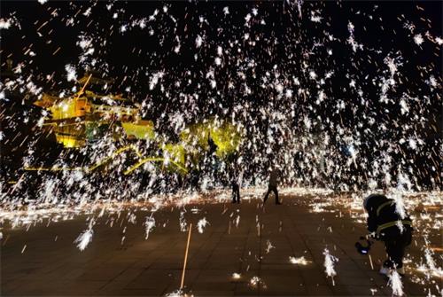 省级非遗——米脂“铁水打花”迎新春